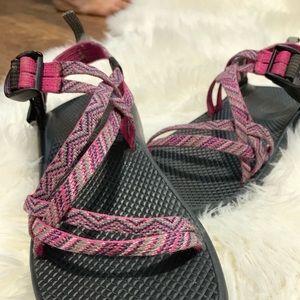 Size 6 Women’s Chaco in pink/purple! Hardly worn.